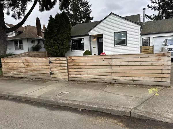 Portland, OR 97216,8510 SE WASHINGTON ST
