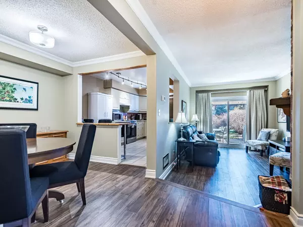 Mississauga, ON L5A 3Y8,3345 Silverado DR #71