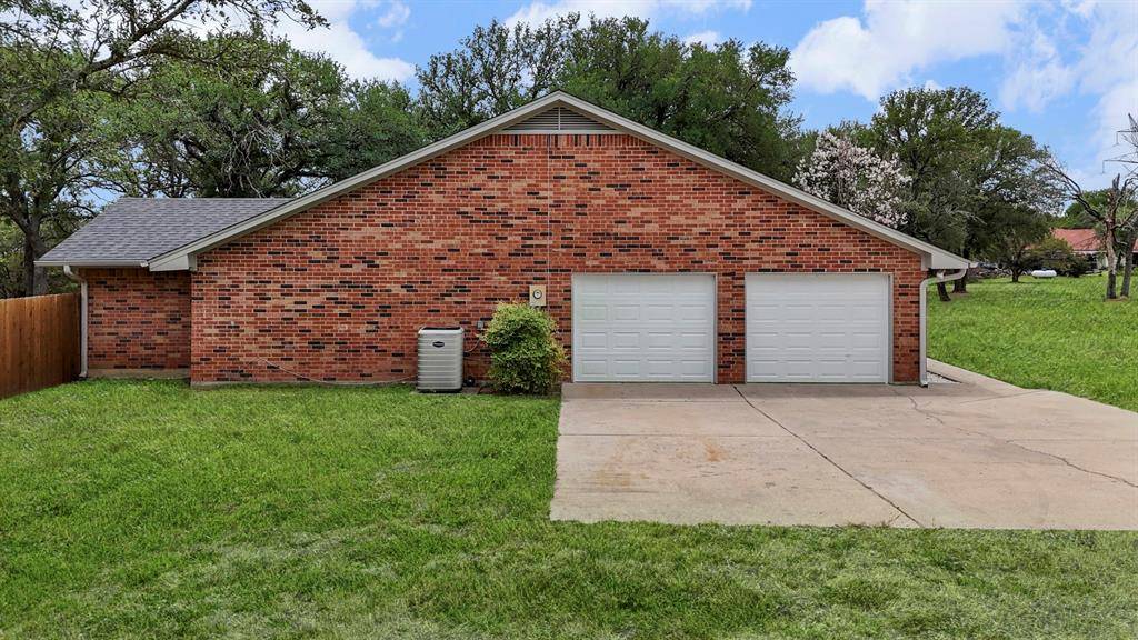 Weatherford, TX 76087,112 Woodcrest Street