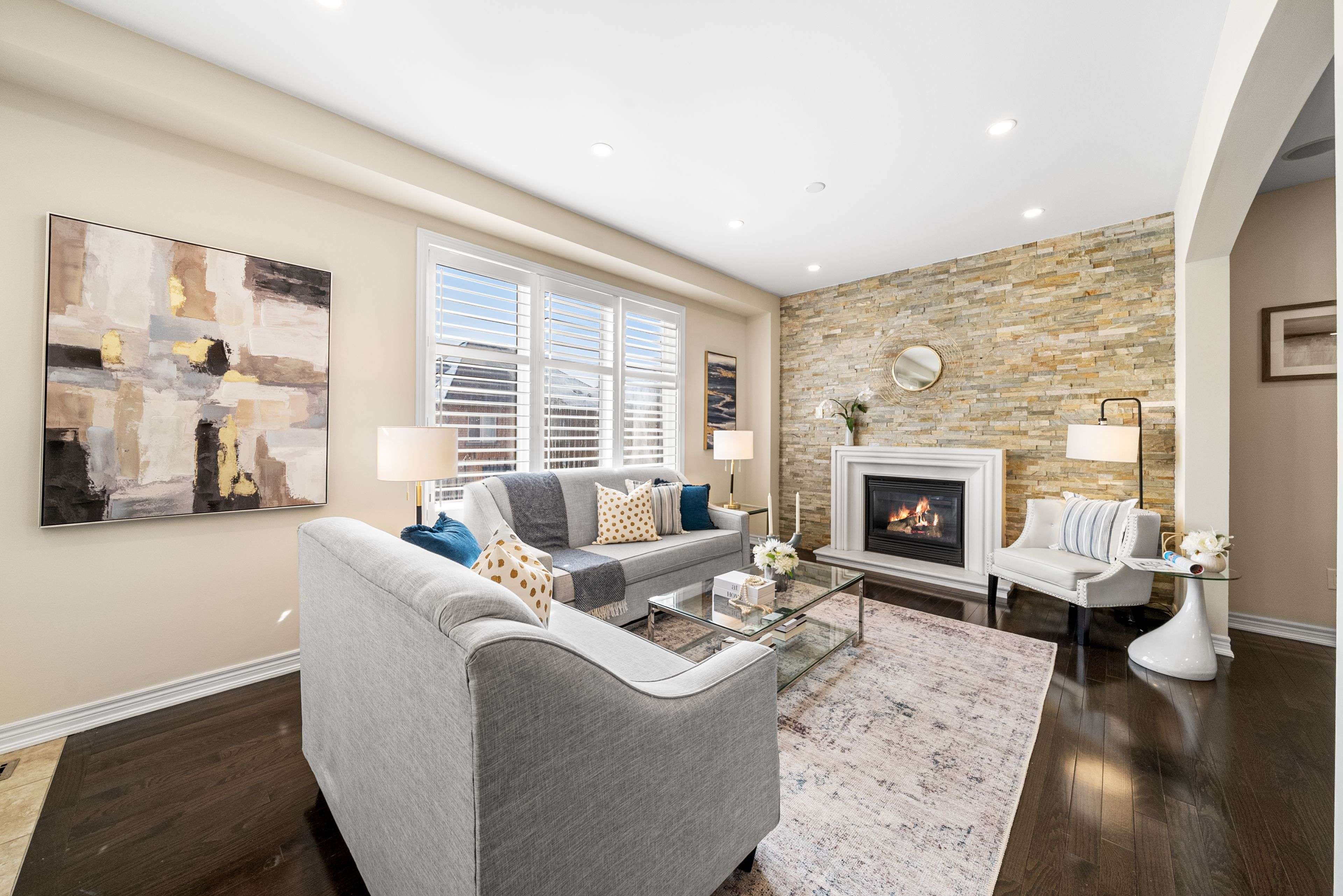 Richmond Hill, ON L4E 0L8,17 Mansard DR