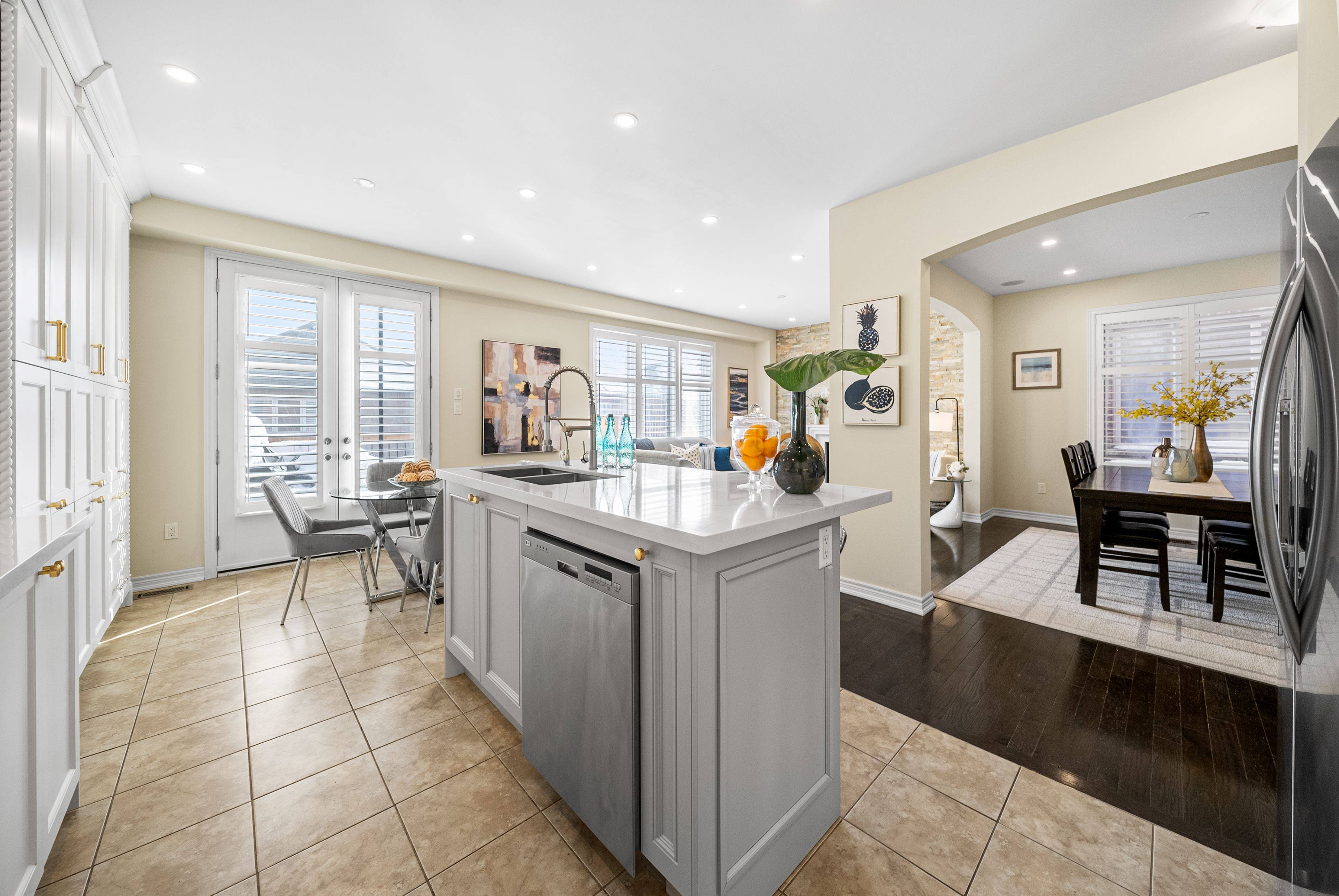 Richmond Hill, ON L4E 0L8,17 Mansard DR