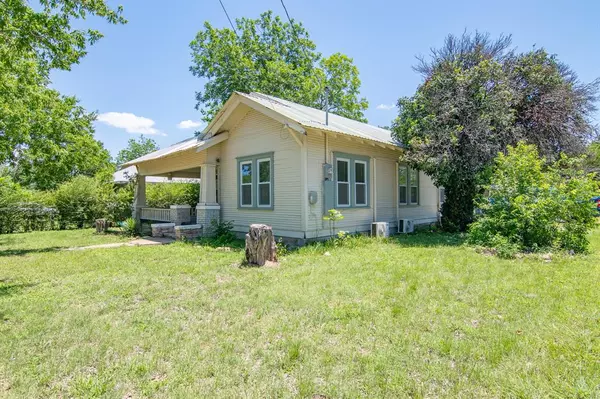 Brownwood, TX 76801,1620 Avenue D