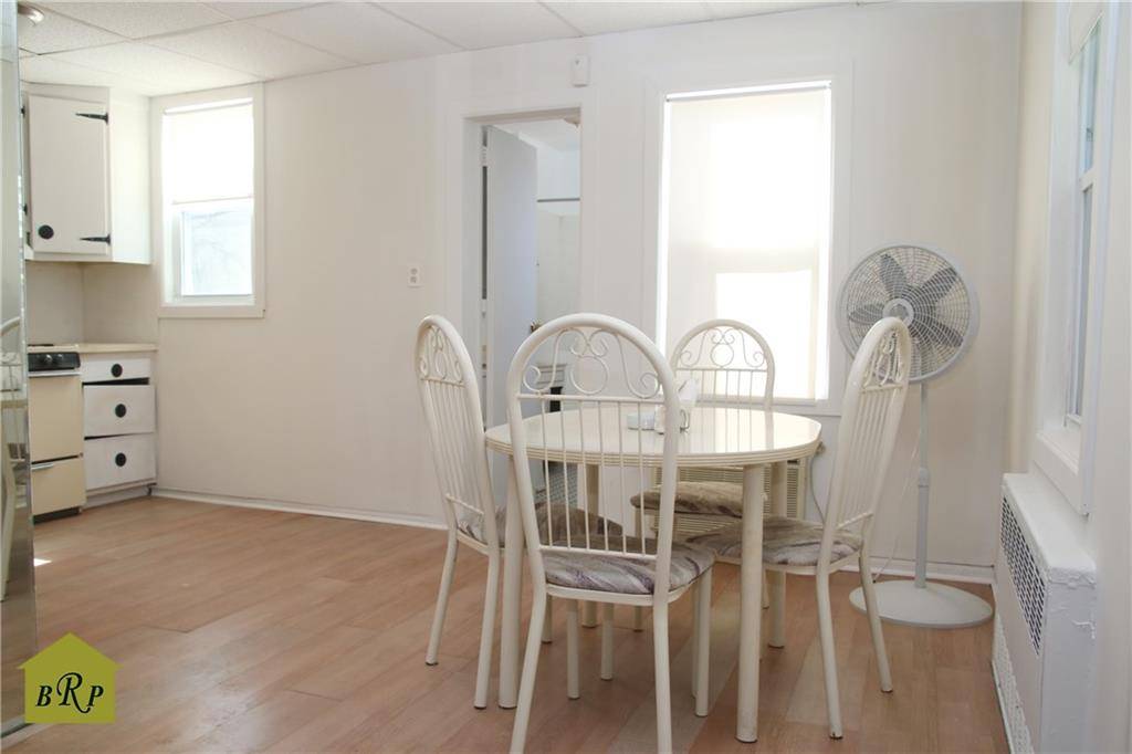 Brooklyn, NY 11236,8906 Avenue L