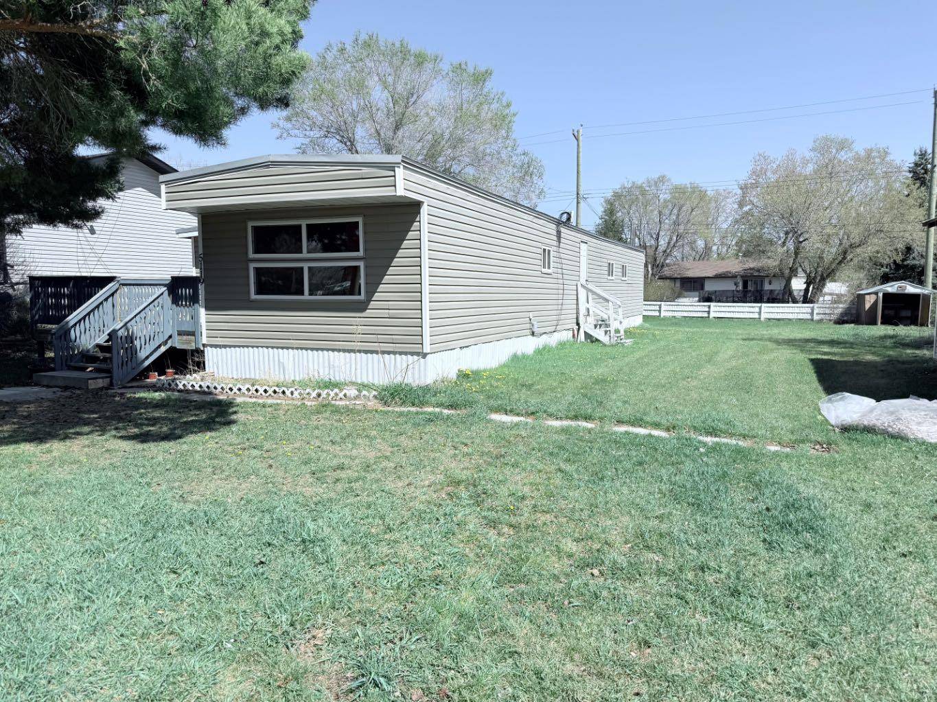Consort, AB T0C1B0,5119 49 ST