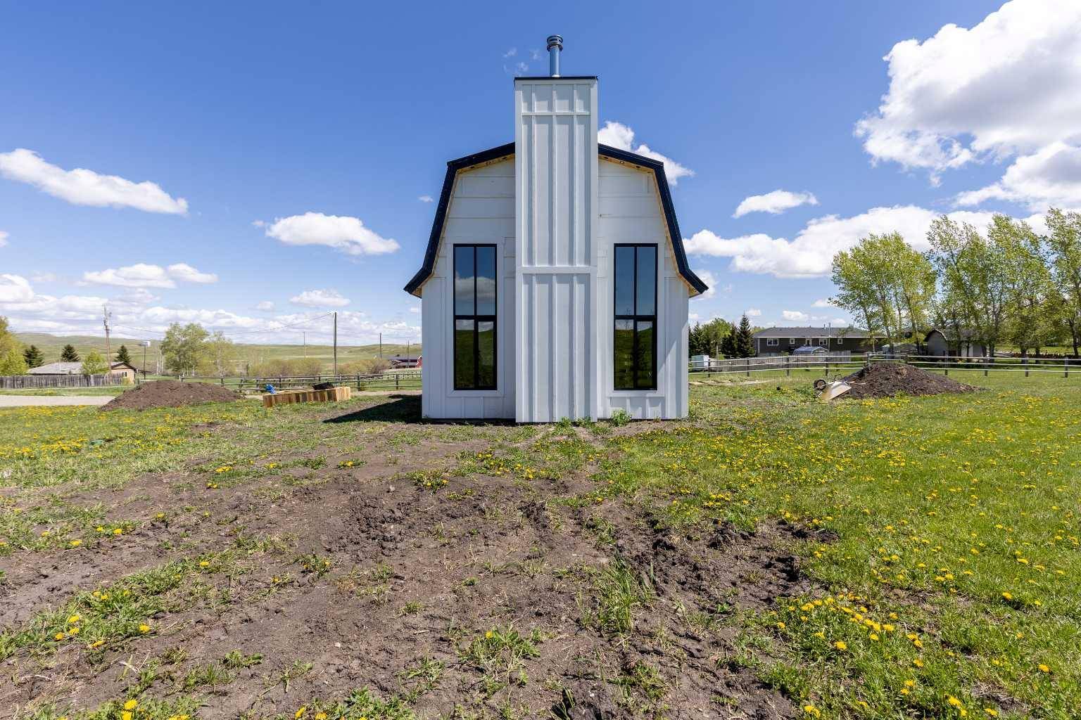 Mountain View, AB T0K 1N0,455 2 ST North