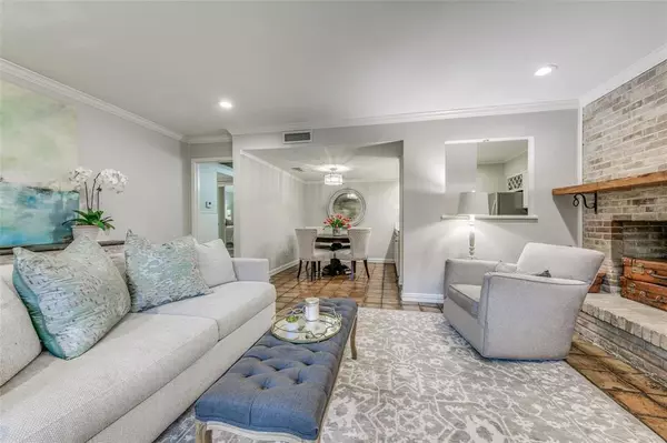 Dallas, TX 75206,5916 Birchbrook Drive #126