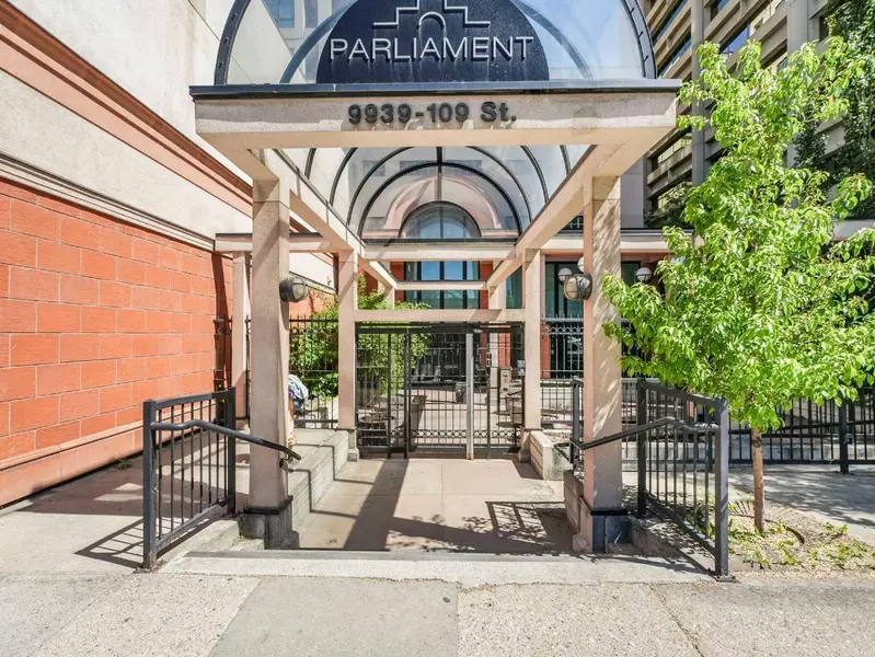 9939 109 NW #1702, Edmonton, AB T5K 1H6