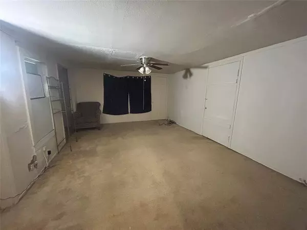 Dallas, TX 75215,2806 Twyman