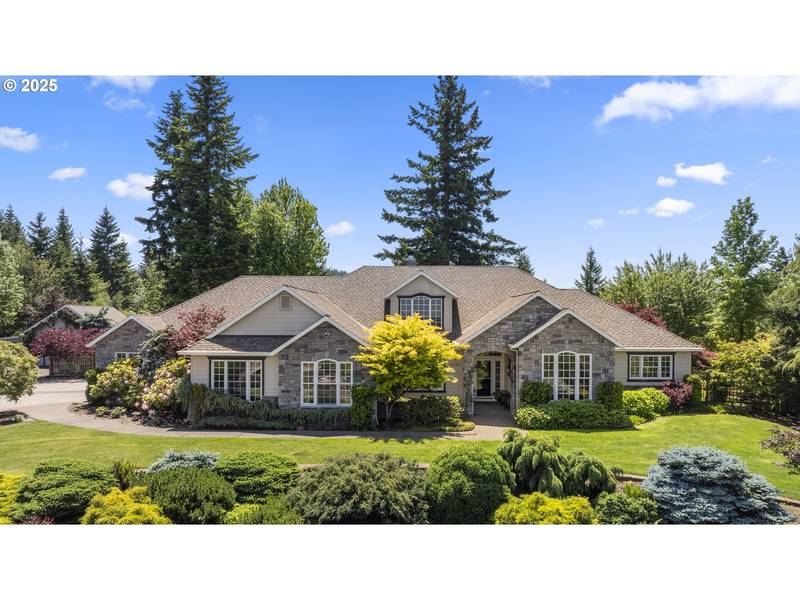 18050 S RIDGE RUNNER RD, Oregon City, OR 97045