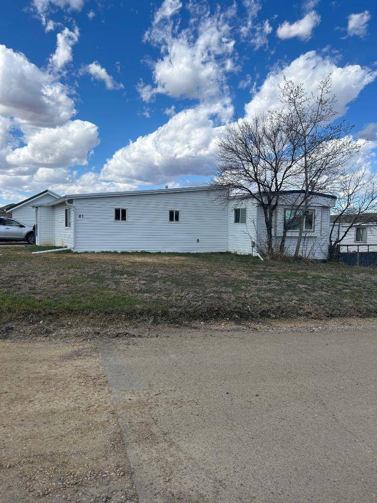 Drumheller, AB T0J0Y2,41 Greenwood Villa
