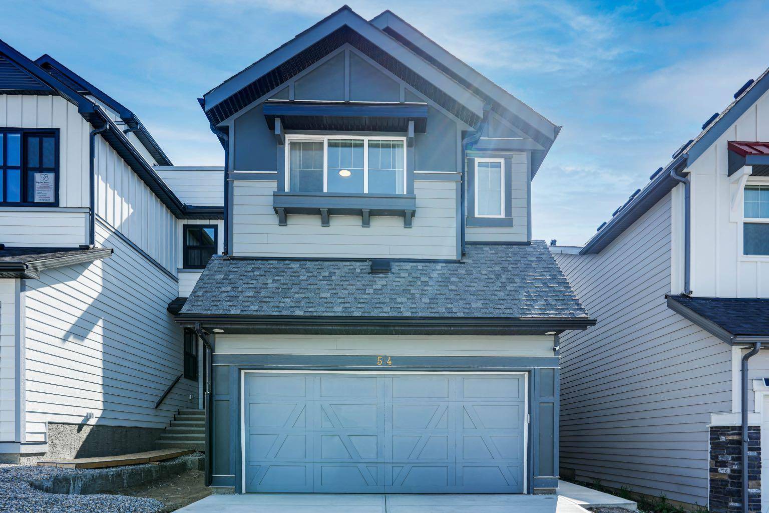 54 Royston TER NW, Calgary, AB T3L 0K2