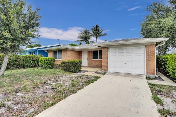 605 S D St, Lake Worth Beach, FL 33460