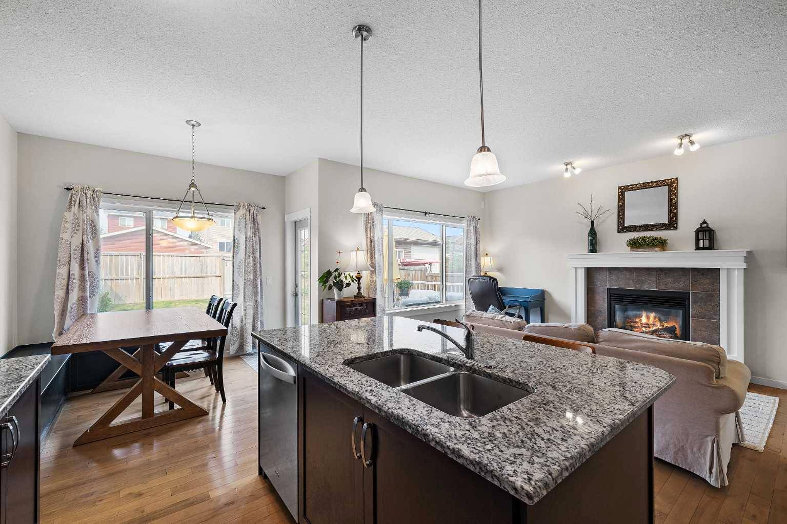 Calgary, AB T3R 0L9,381 Nolanfield WAY NW