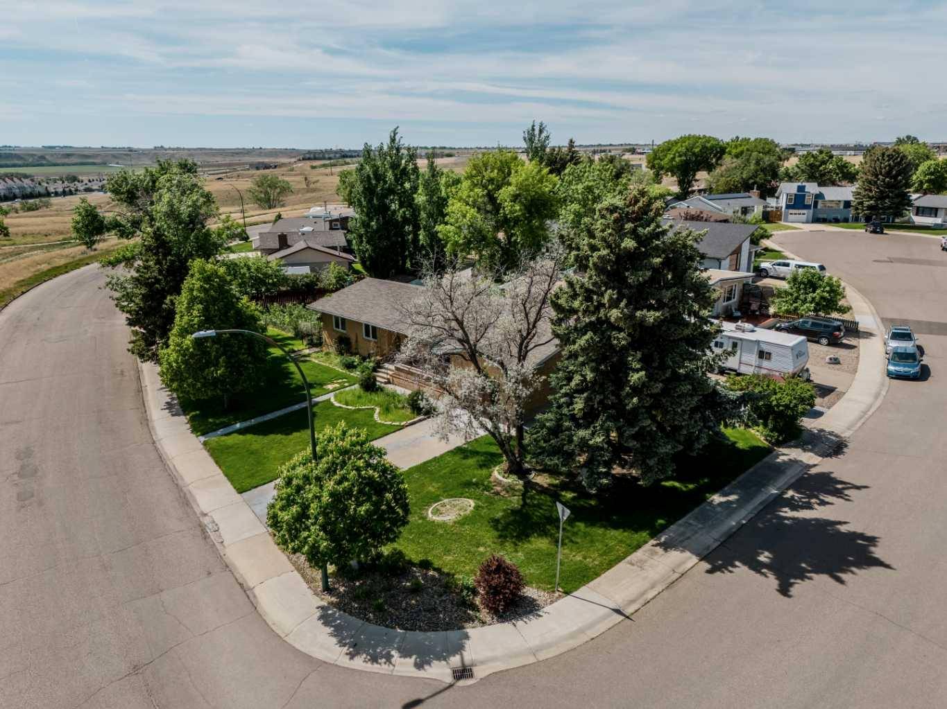 Medicine Hat, AB T1A 6X9,701 McCutcheon DR NW