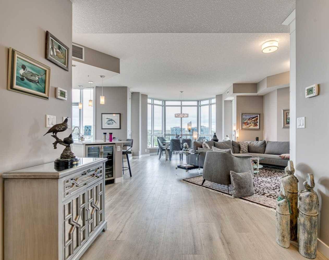 Calgary, AB T3A 2Y1,32 Varsity Estates CIR NW #1205