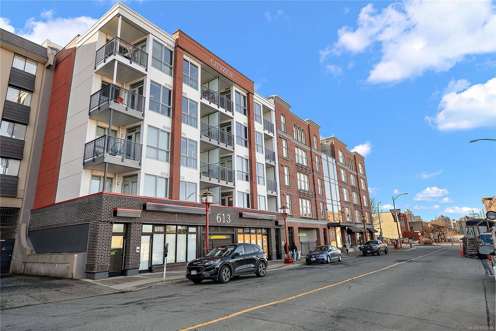 Victoria, BC V8W 1S8,613 Herald St #408