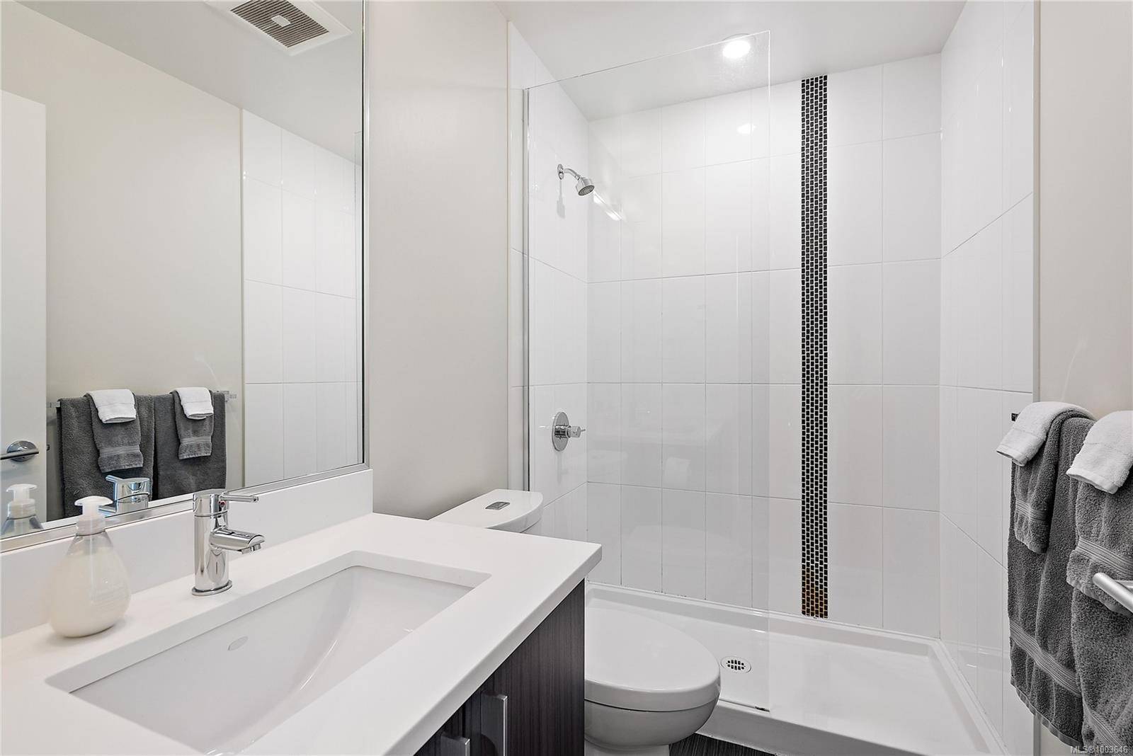 Victoria, BC V8W 1S8,613 Herald St #408