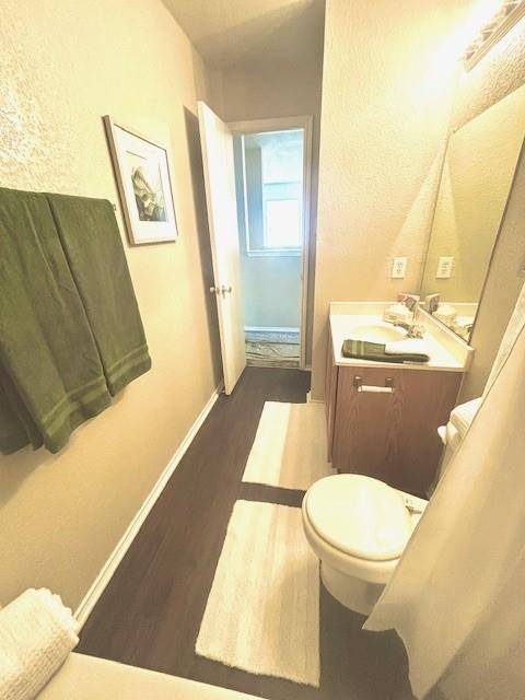 Fort Worth, TX 76179,6940 Meadow Way Lane