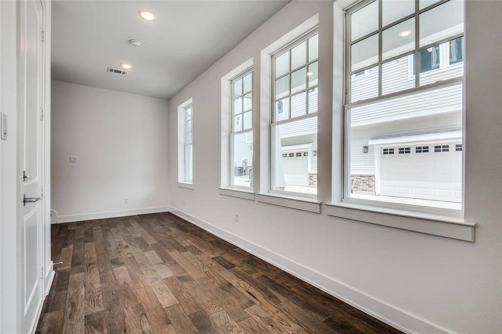 Dallas, TX 75208,645 N Tyler Street #201