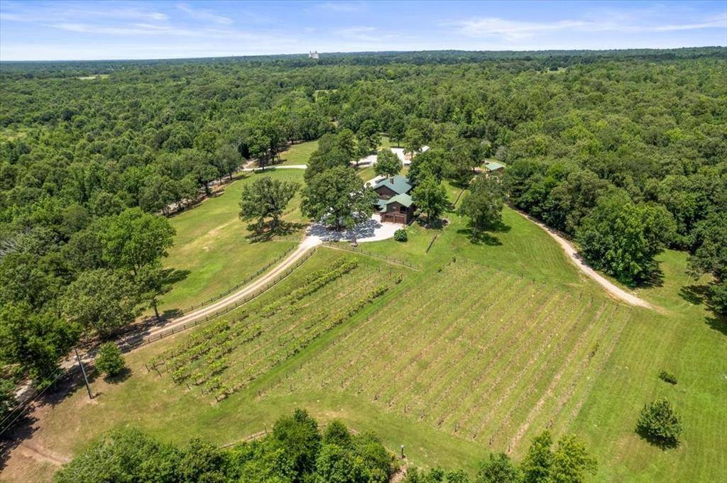Mineola, TX 75773,2575 CR 2474