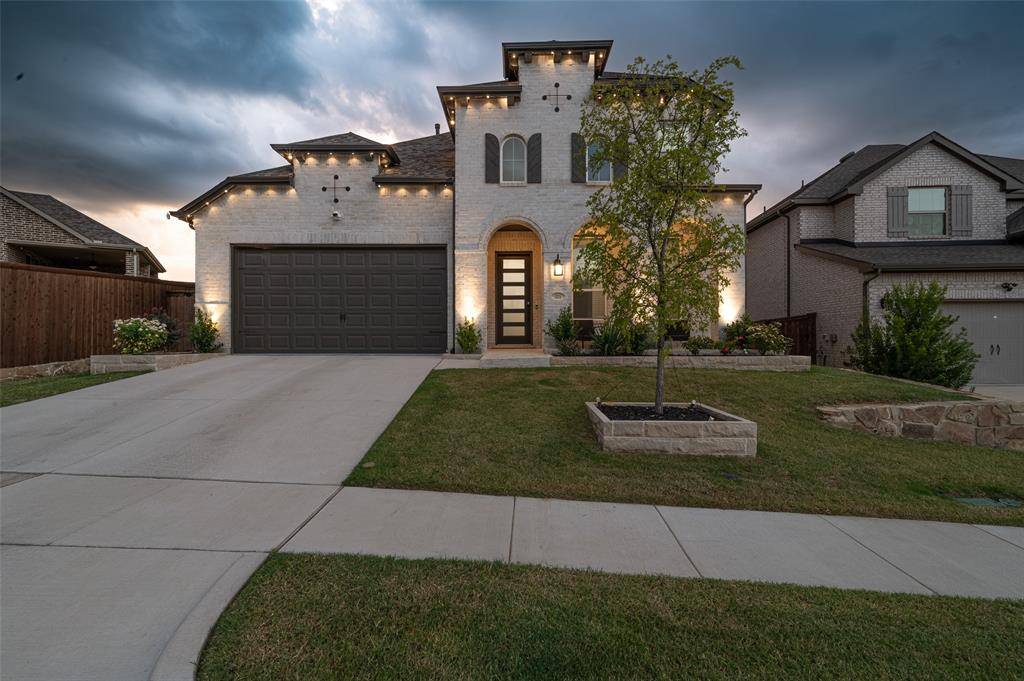 1816 Jumper Fields Drive, Aubrey, TX 76227