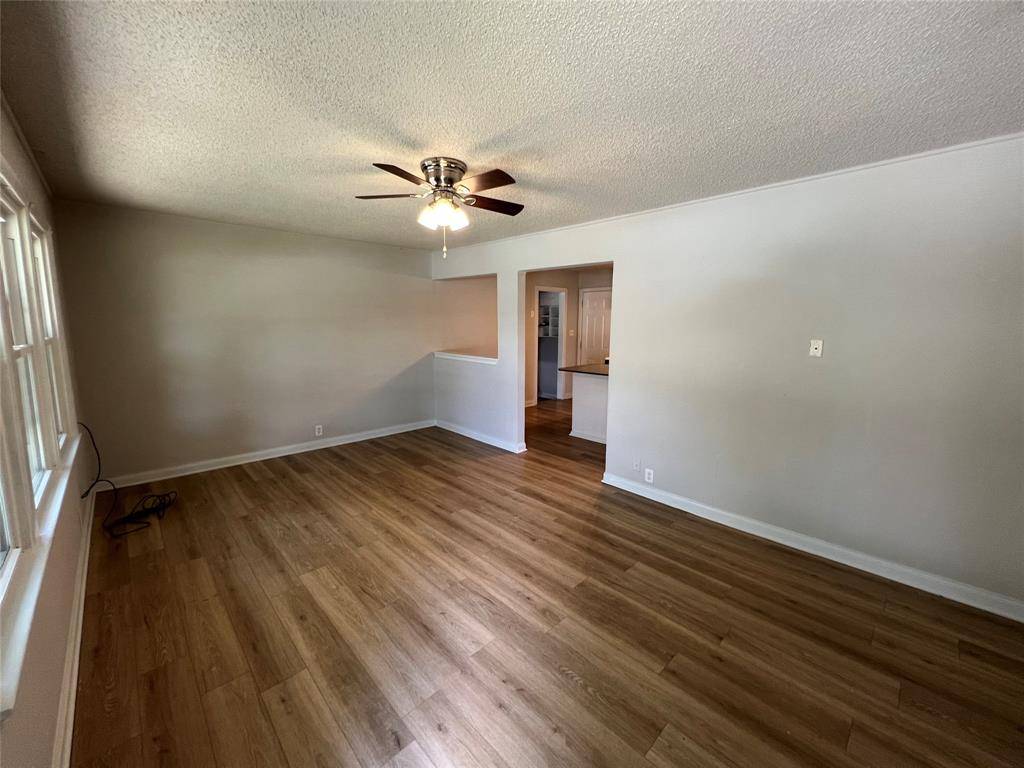 Sherman, TX 75092,1515 N Binkley Street