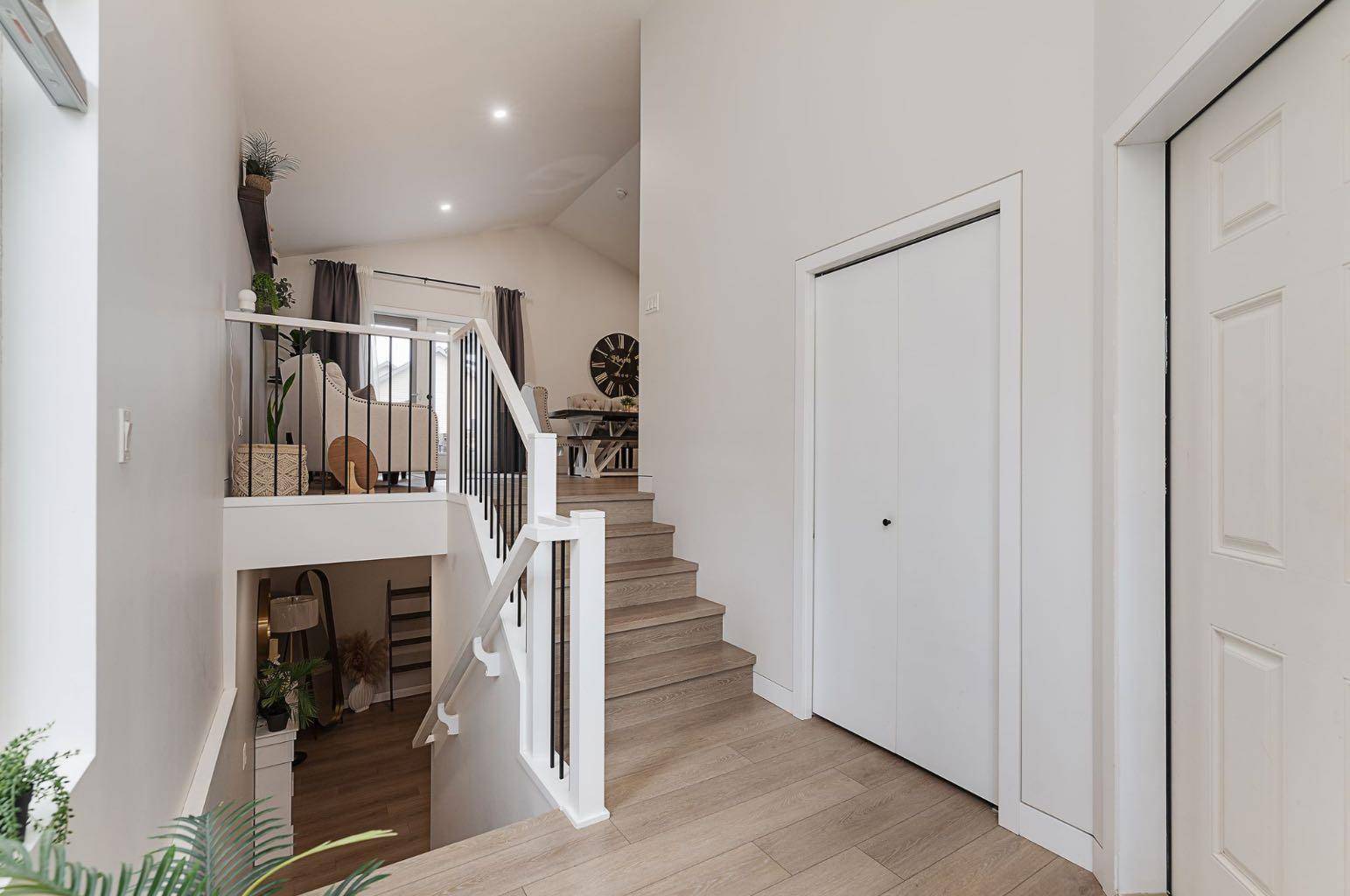 Lloydminster, AB T9V3T5,5504 14 ST