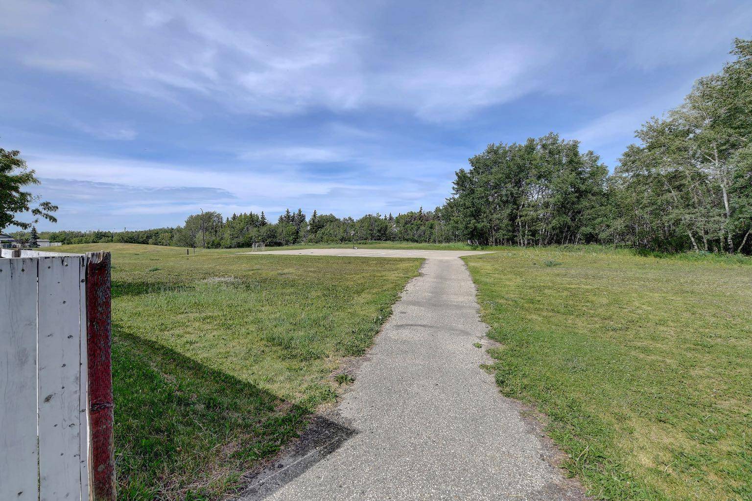 Grande Prairie, AB T8W 2A3,8101 103 ST