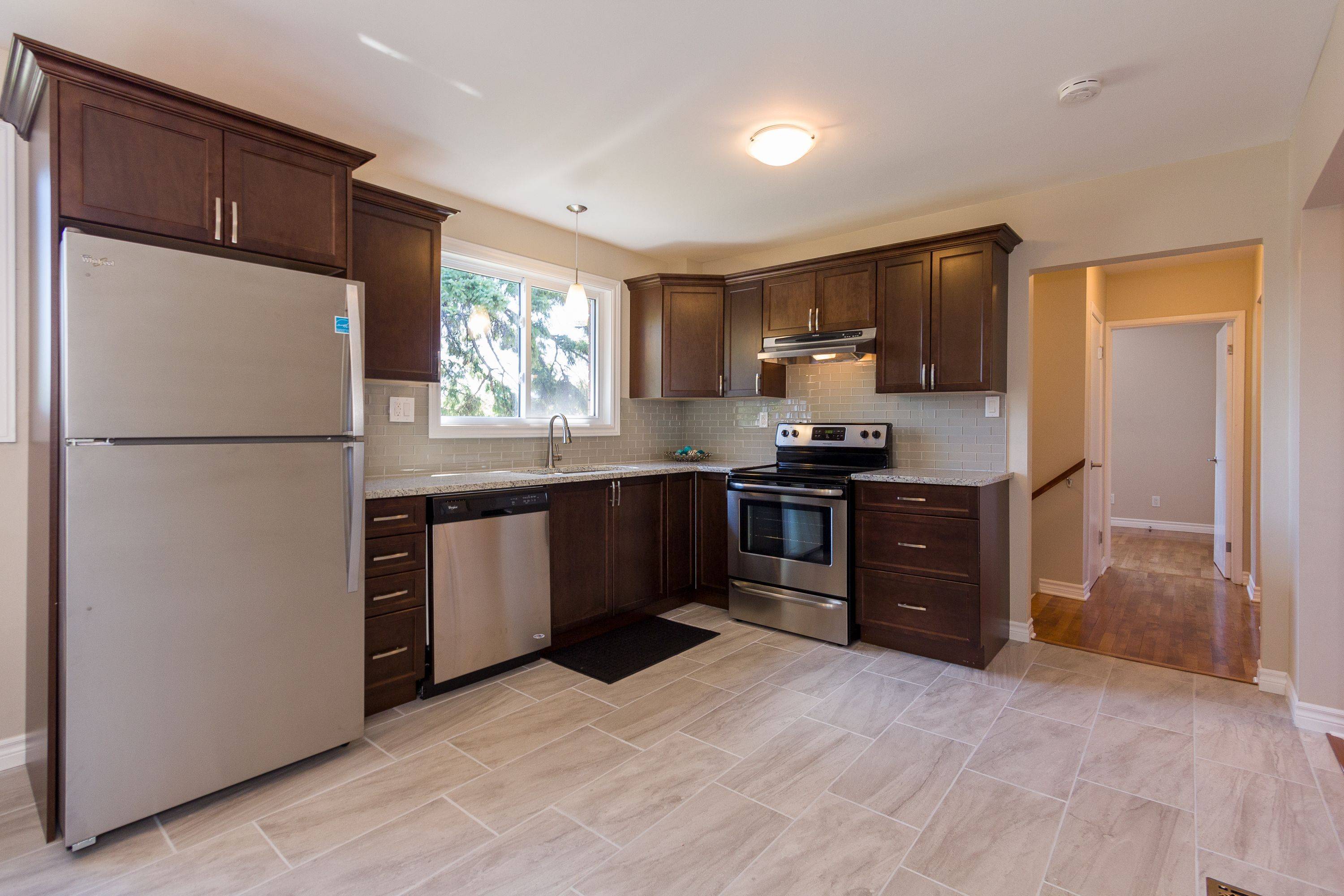 Alta Vista And Area, ON K1G 0B8,392 Tremblay RD
