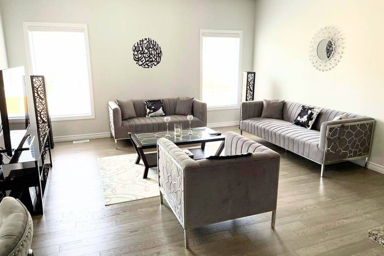 Kitchener, ON N2R 0M3,70 Pondcliffe DR