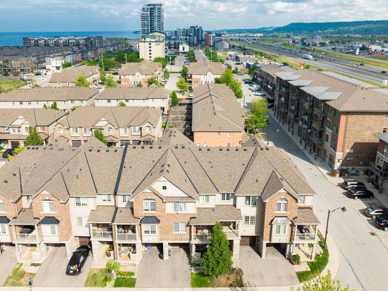 Grimsby, ON L3M 0C8,515 Winston RD #84