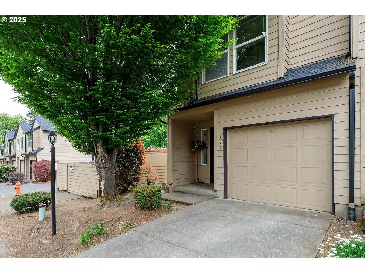 Oregon City, OR 97045,13949 BEAVERCREEK RD ##107