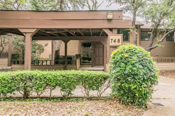 Fort Worth, TX 76112,748 Haven Lane
