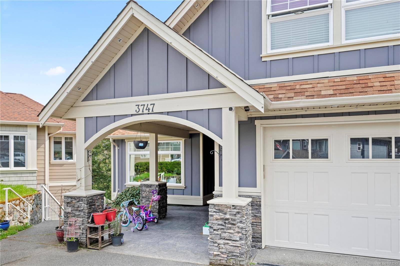 3747 Ridge Pond Dr, Langford, BC V9C 4M8