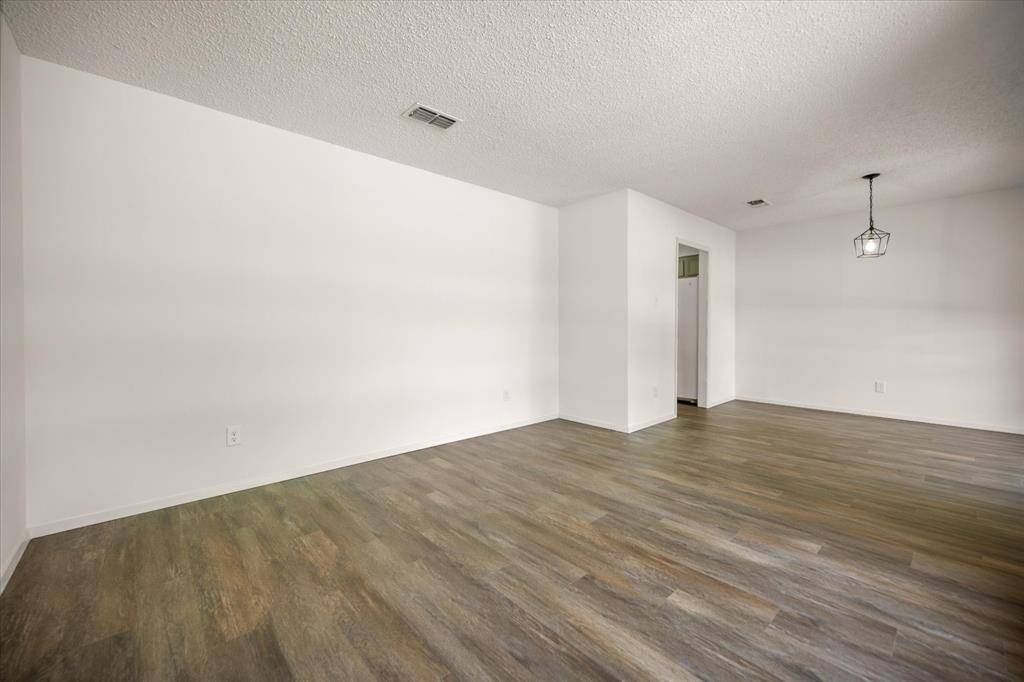 Fort Worth, TX 76133,6516 Welch Avenue