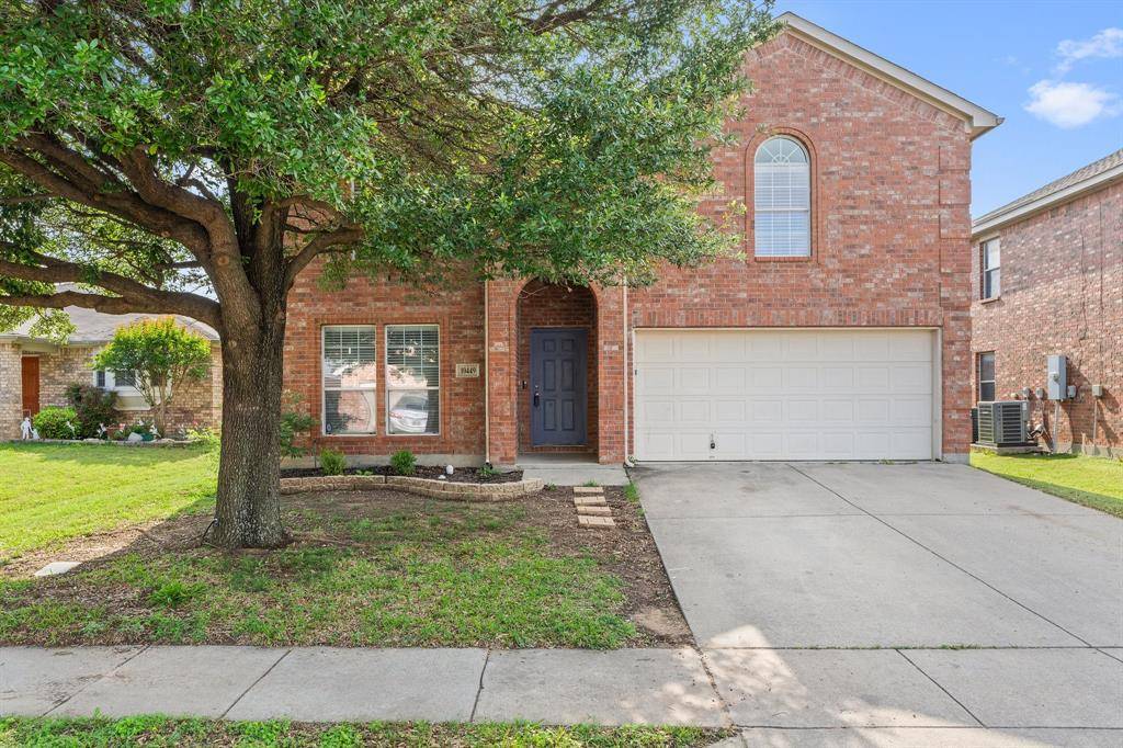 10449 Hideaway Trail, Fort Worth, TX 76131