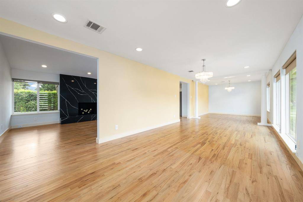Dallas, TX 75230,5710 Forest Lane