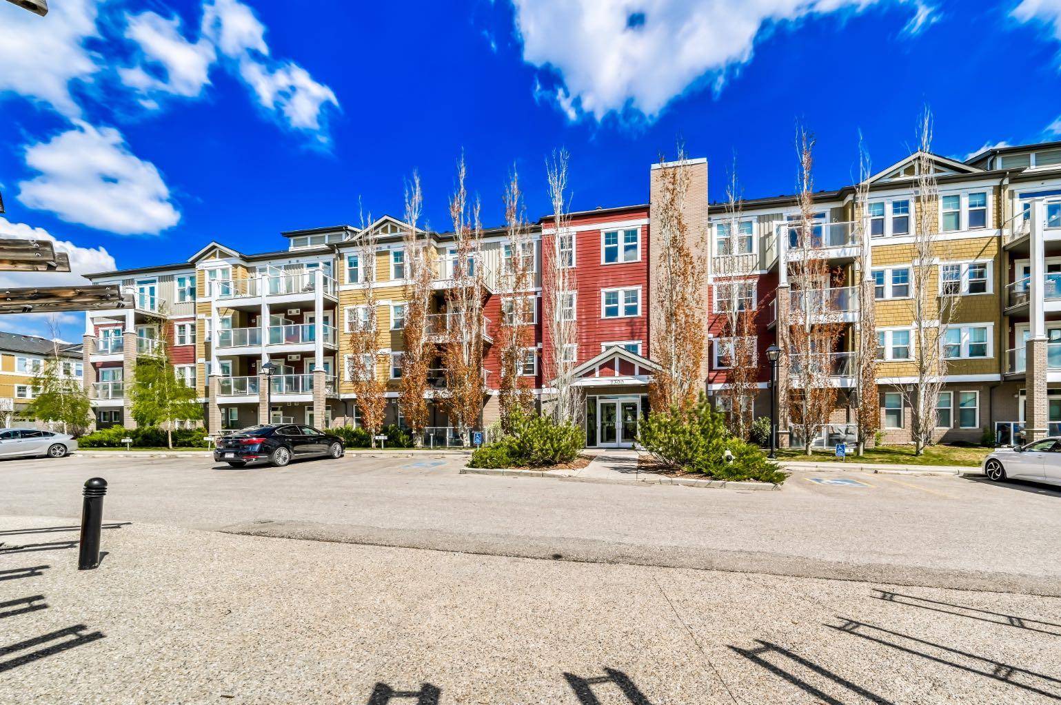 Calgary, AB T3P 0G8,2300 Evanston SQ NW #312