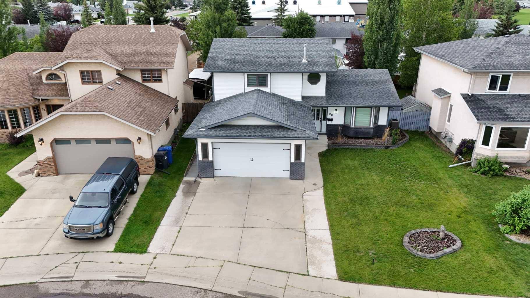 42 Denmark CRES, Red Deer, AB T4R 2K4