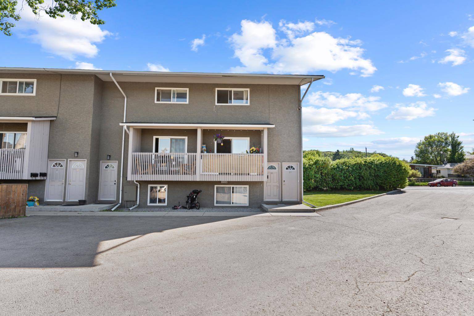 8112 36 AVE NW #19, Calgary, AB T3B 3P3