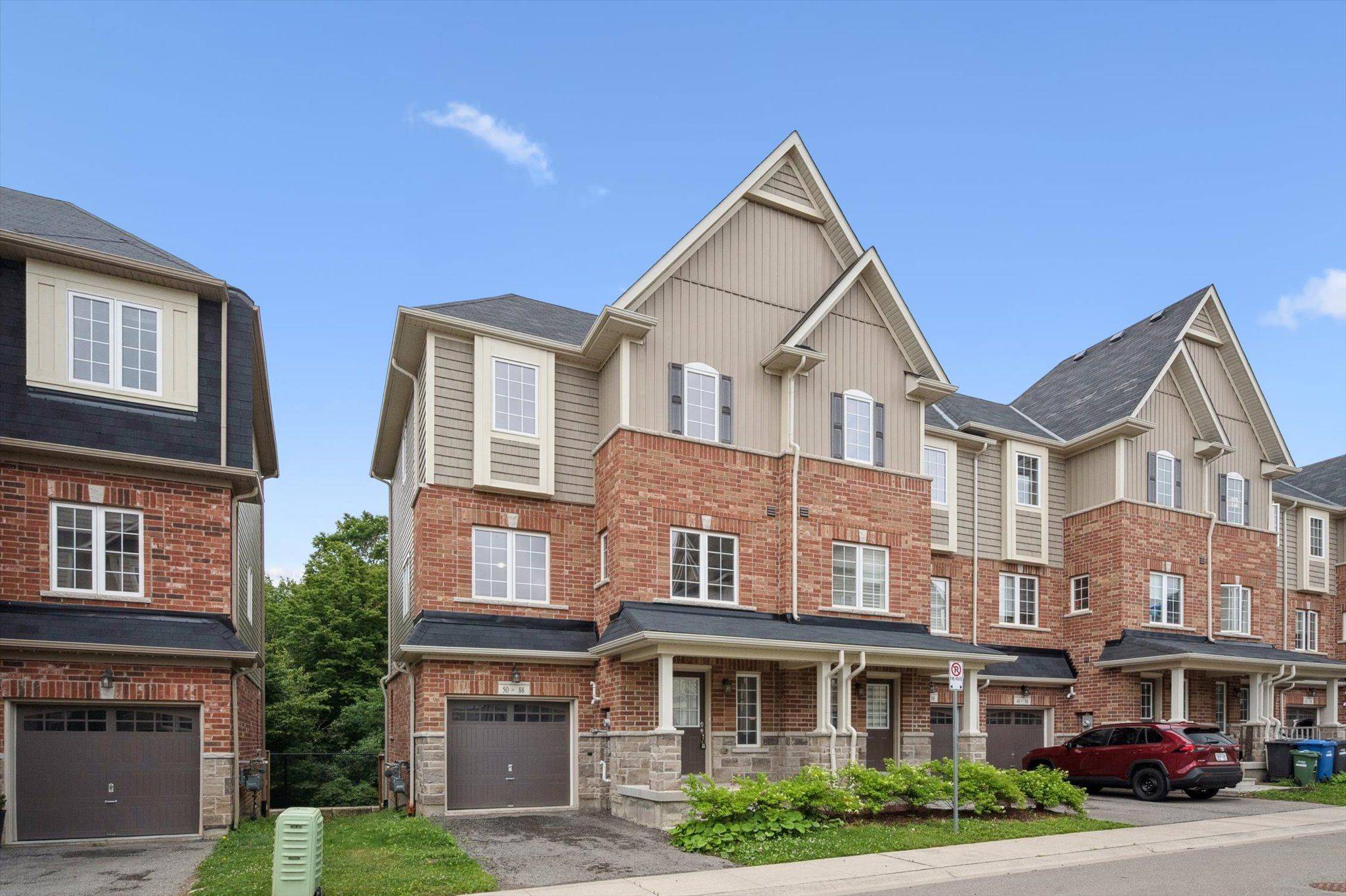Guelph, ON N1L 0A1,88 Decorso DR #50