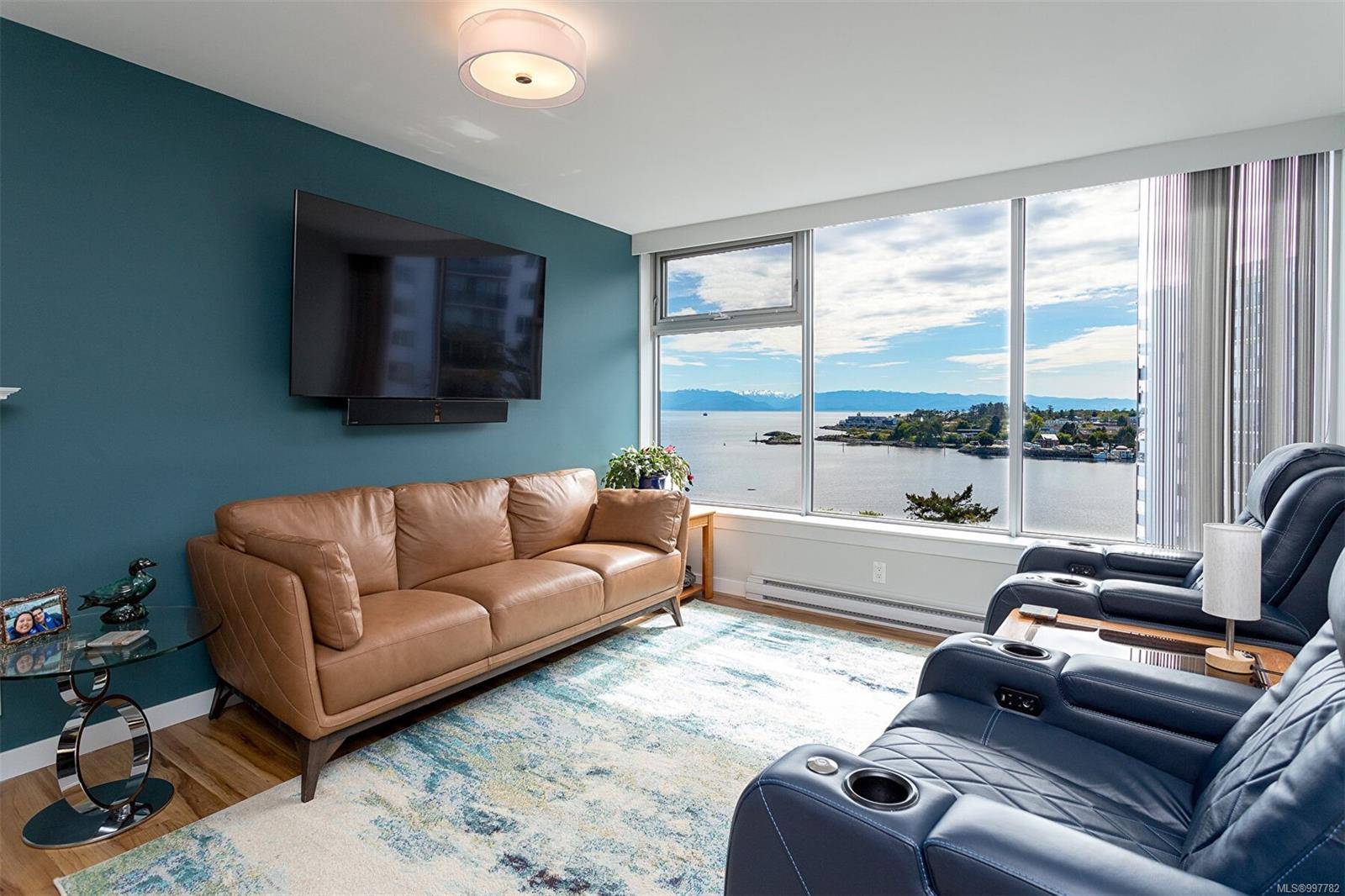 Victoria, BC V9A 7G7,327 Maitland St #906