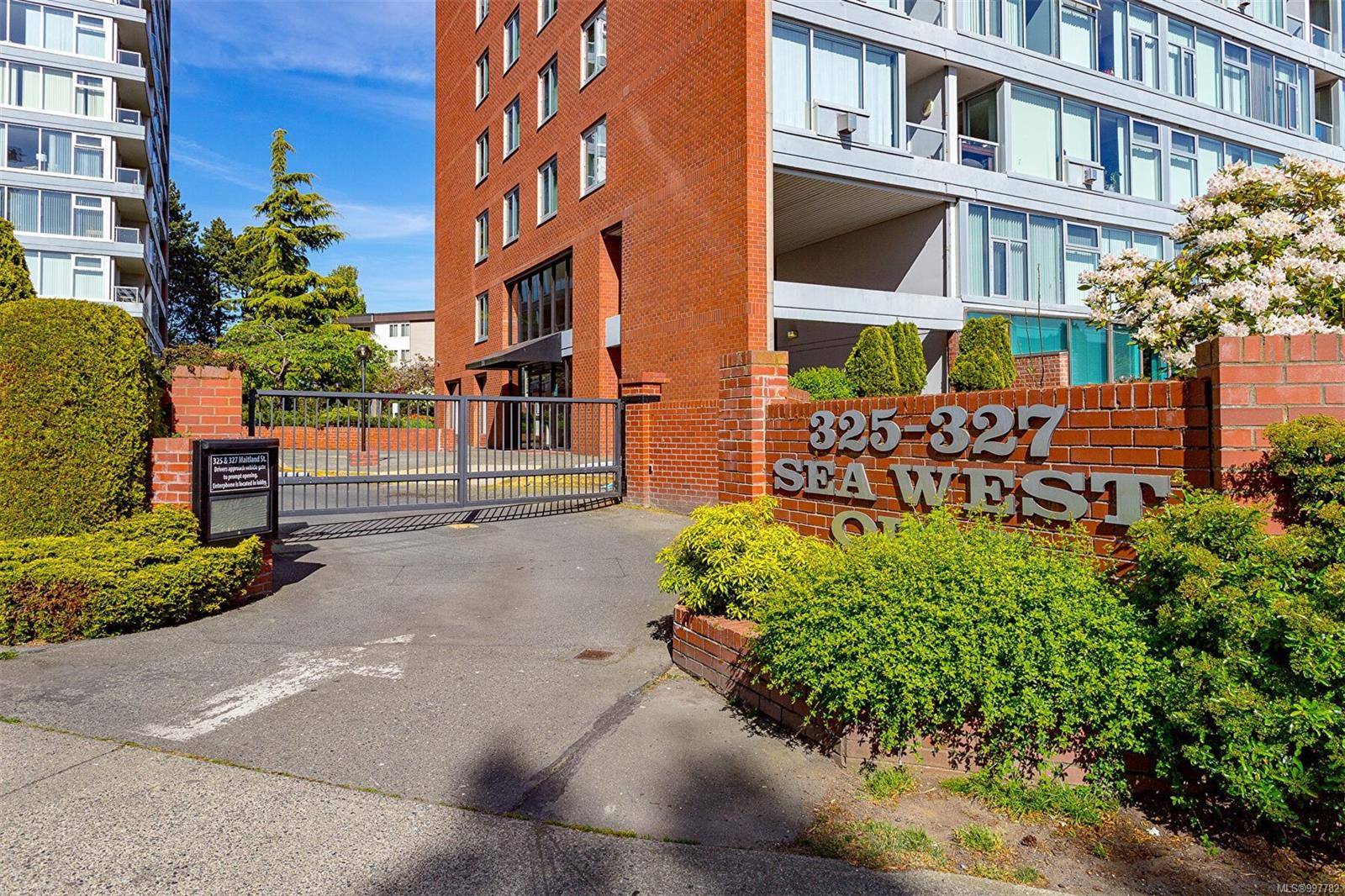 Victoria, BC V9A 7G7,327 Maitland St #906