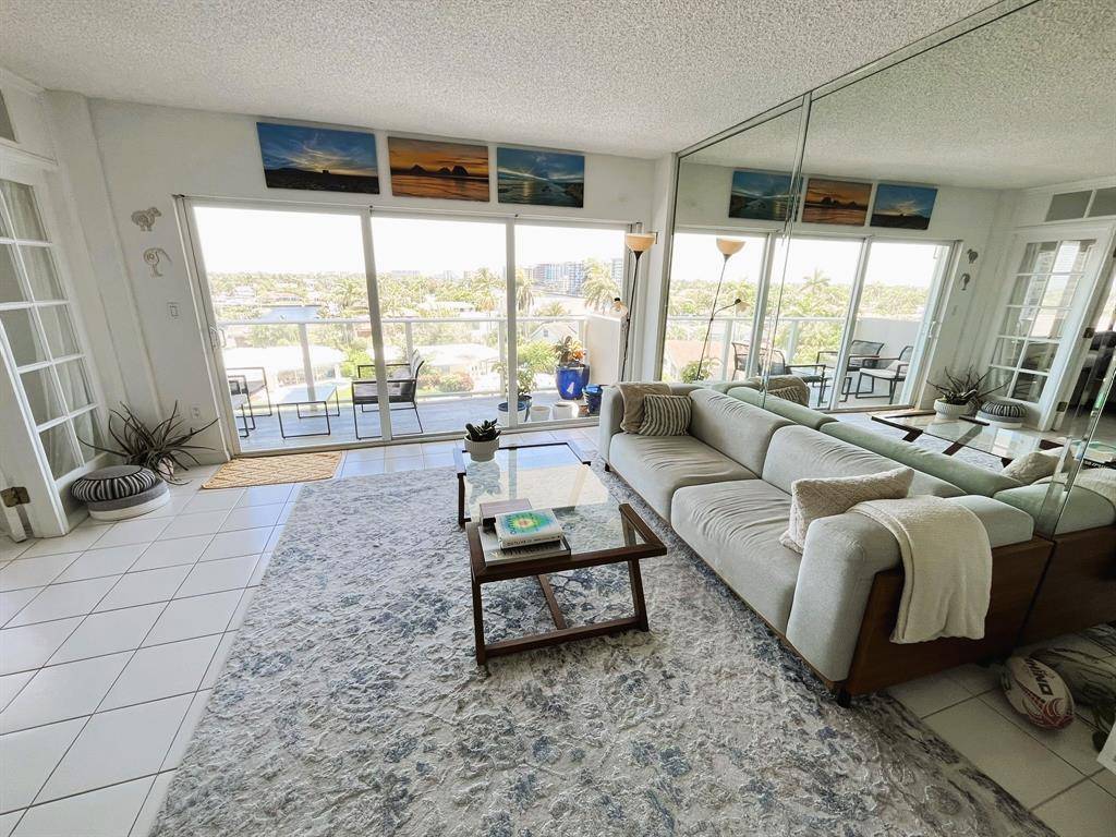 Pompano Beach, FL 33062,140 NE 28th Ave #607