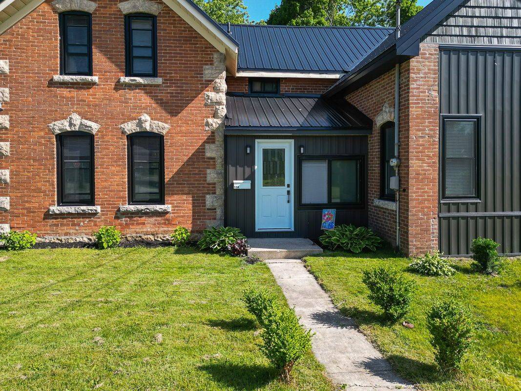 Owen Sound, ON N4K 3R6,594 10th A ST W