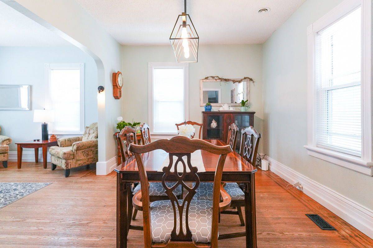 Owen Sound, ON N4K 3R6,594 10th A ST W