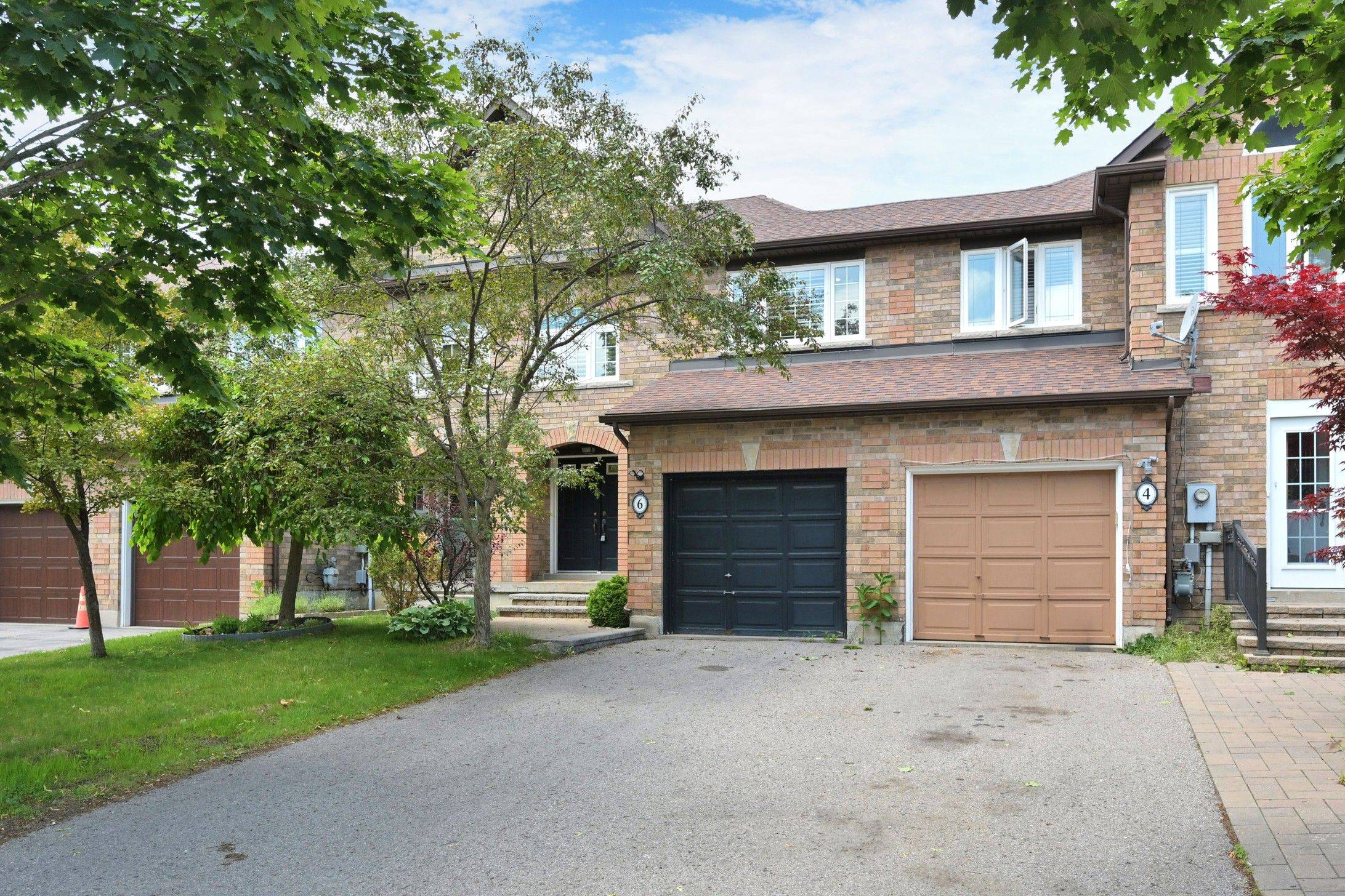 Richmond Hill, ON L4E 3T4,6 Mistleflower CT