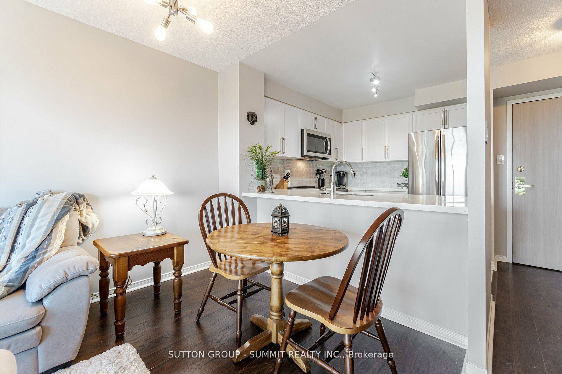 Mississauga, ON L5L 5P9,2177 Burnhamthorpe RD W #1505