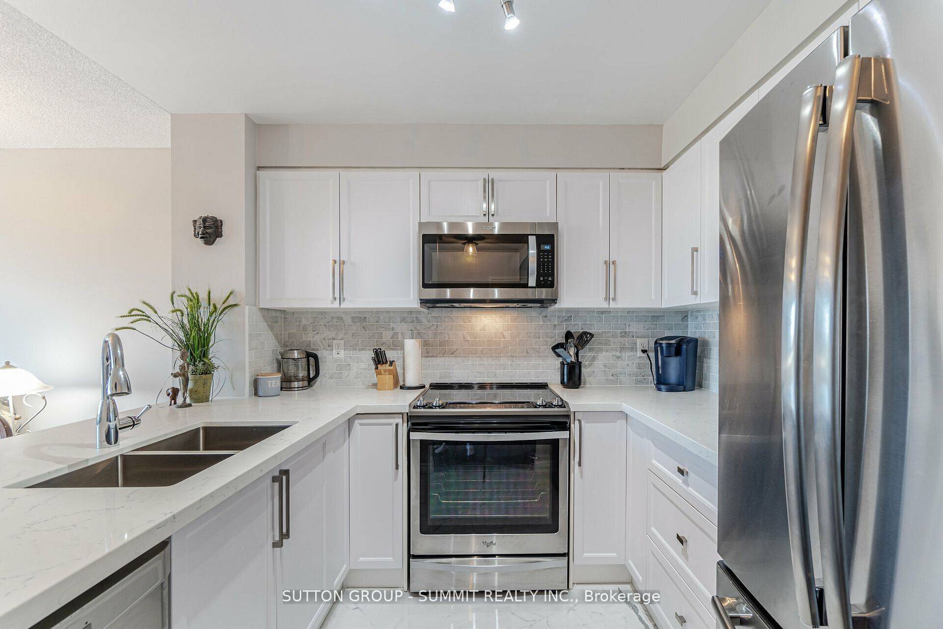 Mississauga, ON L5L 5P9,2177 Burnhamthorpe RD W #1505