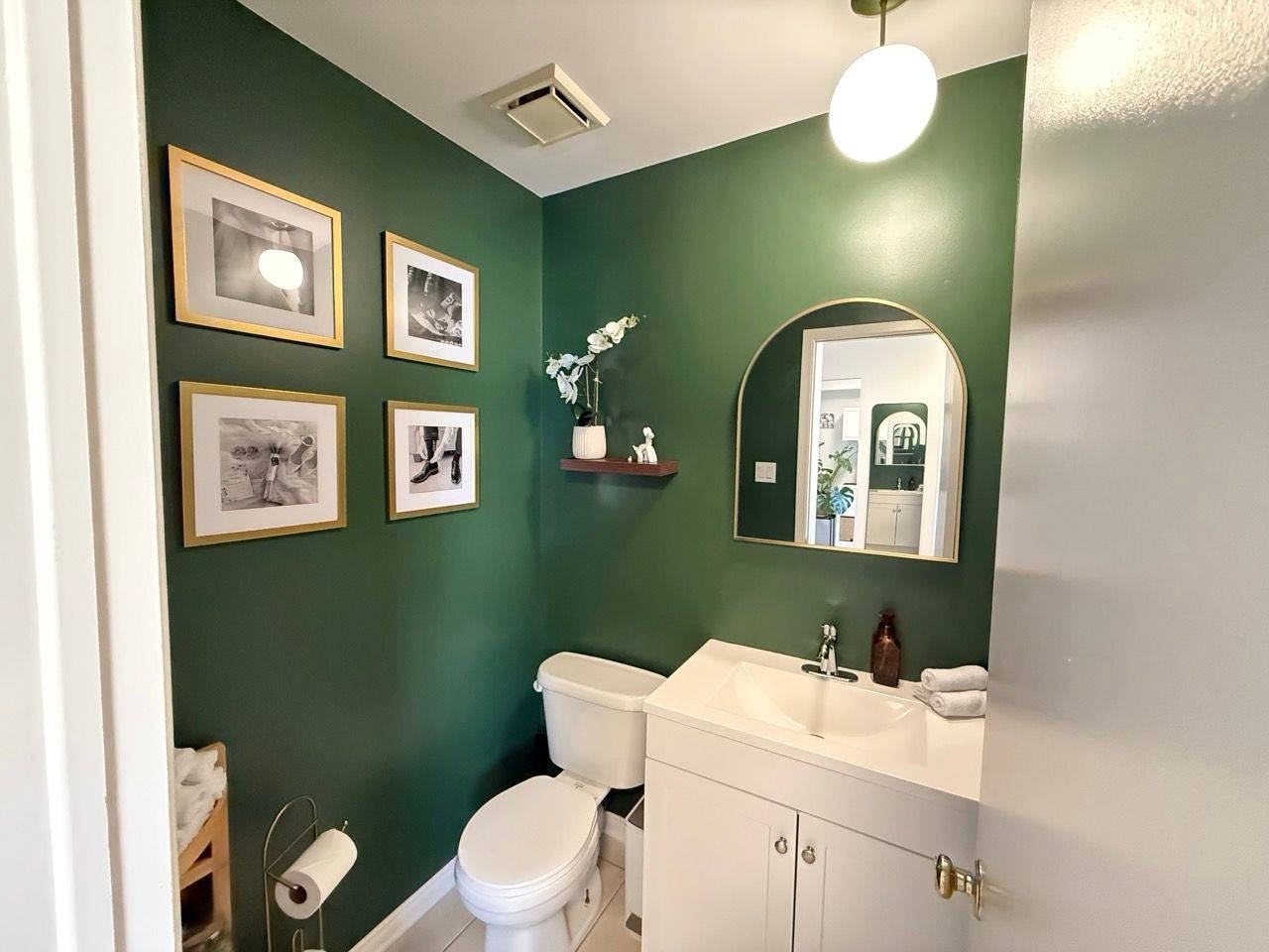 Hunt Club - South Keys And Area, ON K1G 4Y5,1097 Ewing ST #16